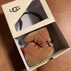 UGG baby boots size 0-6 months
